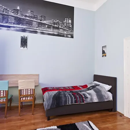 Bed & Breakfast Metropolis Boutique 4*