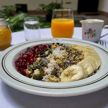 Bed and Breakfast Metropolis Boutique 4*