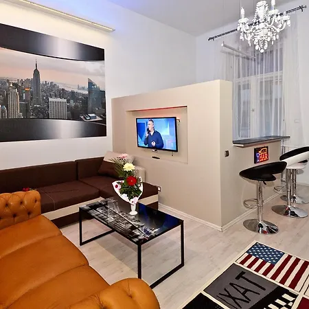 לינה וארוחת בוקר Metropolis Boutique