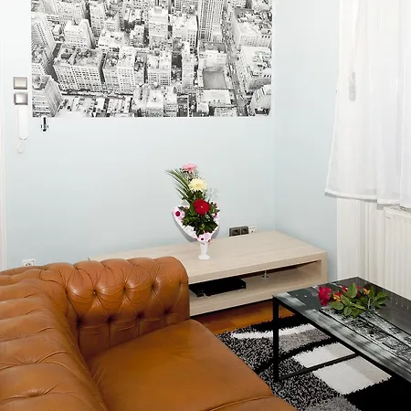 לינה וארוחת בוקר Metropolis Boutique בודפשט