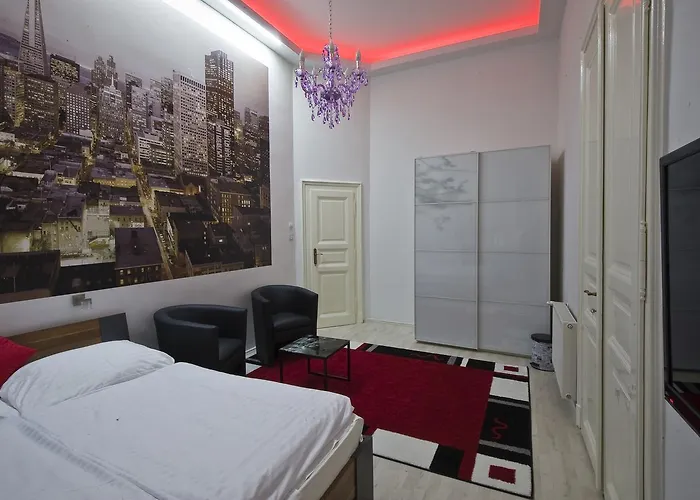 Metropolis Boutique فندق مبيت وإفطار بودابست
